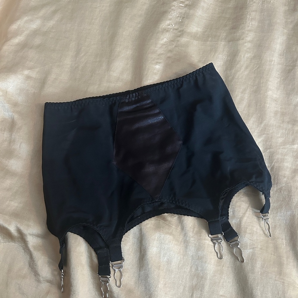 Black Garter Belt What Katie Did